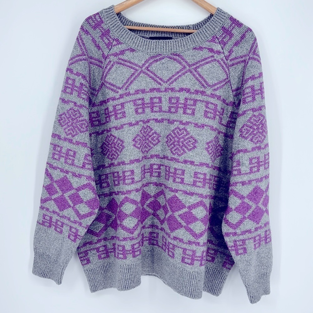 Lane Bryant Crew-Neck Sweater Women’s Plus Size 26/28 in Gray & Purple - EUC!